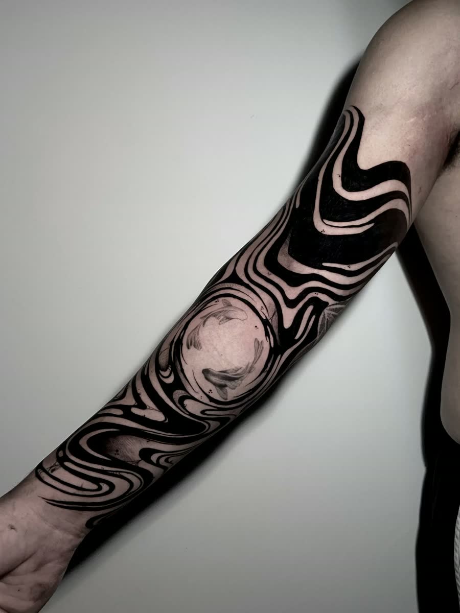 Tatuaje Blackwork, Darkwork por Daniel Moreno en Utopía Tattoo Barcelona