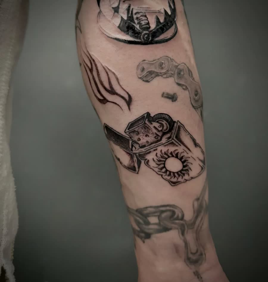 Tatuaje Tattoo & Piercing, Fine line, Lettering por Laura Andrea en Utopía Tattoo Barcelona