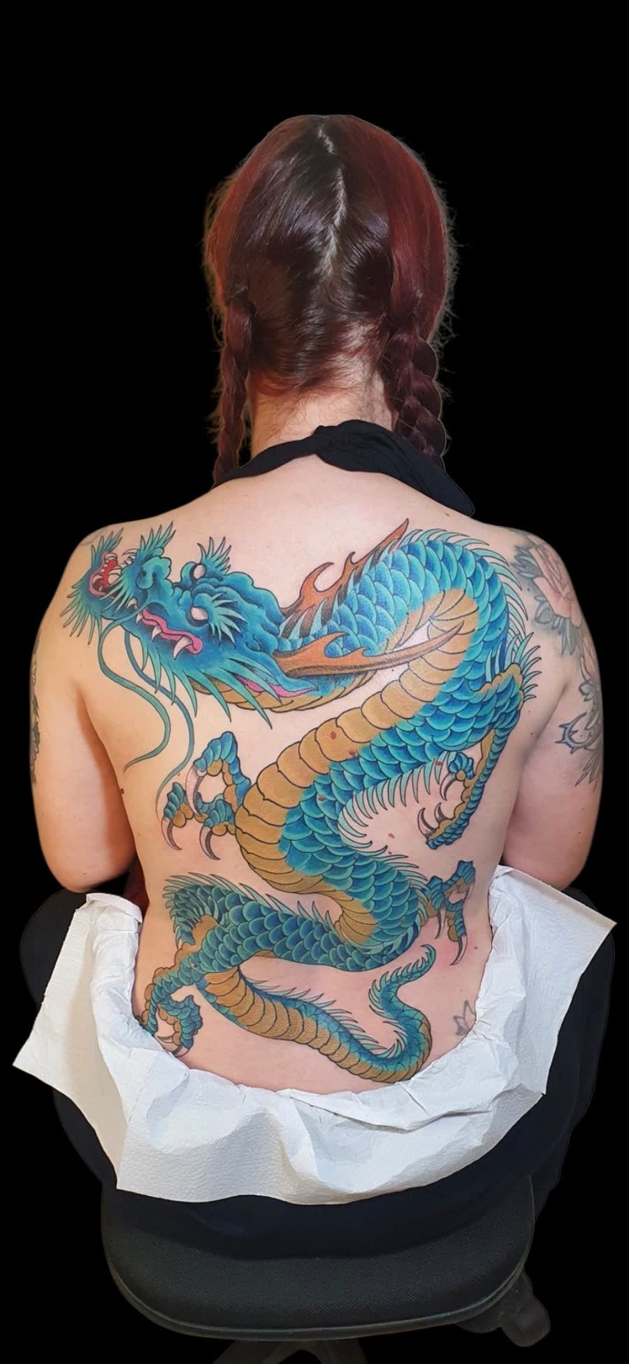 Tatuaje Ornamental, Freehand por Pablo en Utopía Tattoo Barcelona