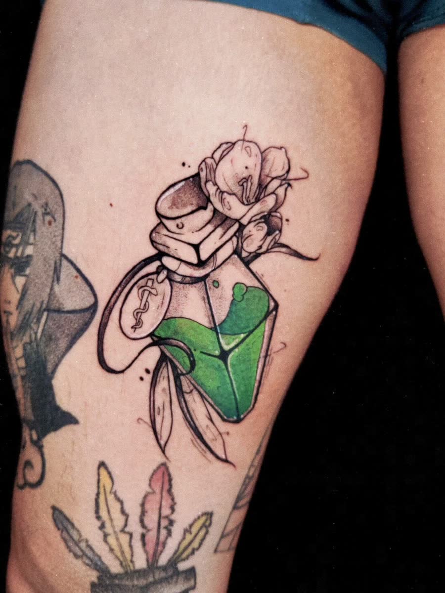 Tatuaje Anime por Sara en Utopía Tattoo Barcelona